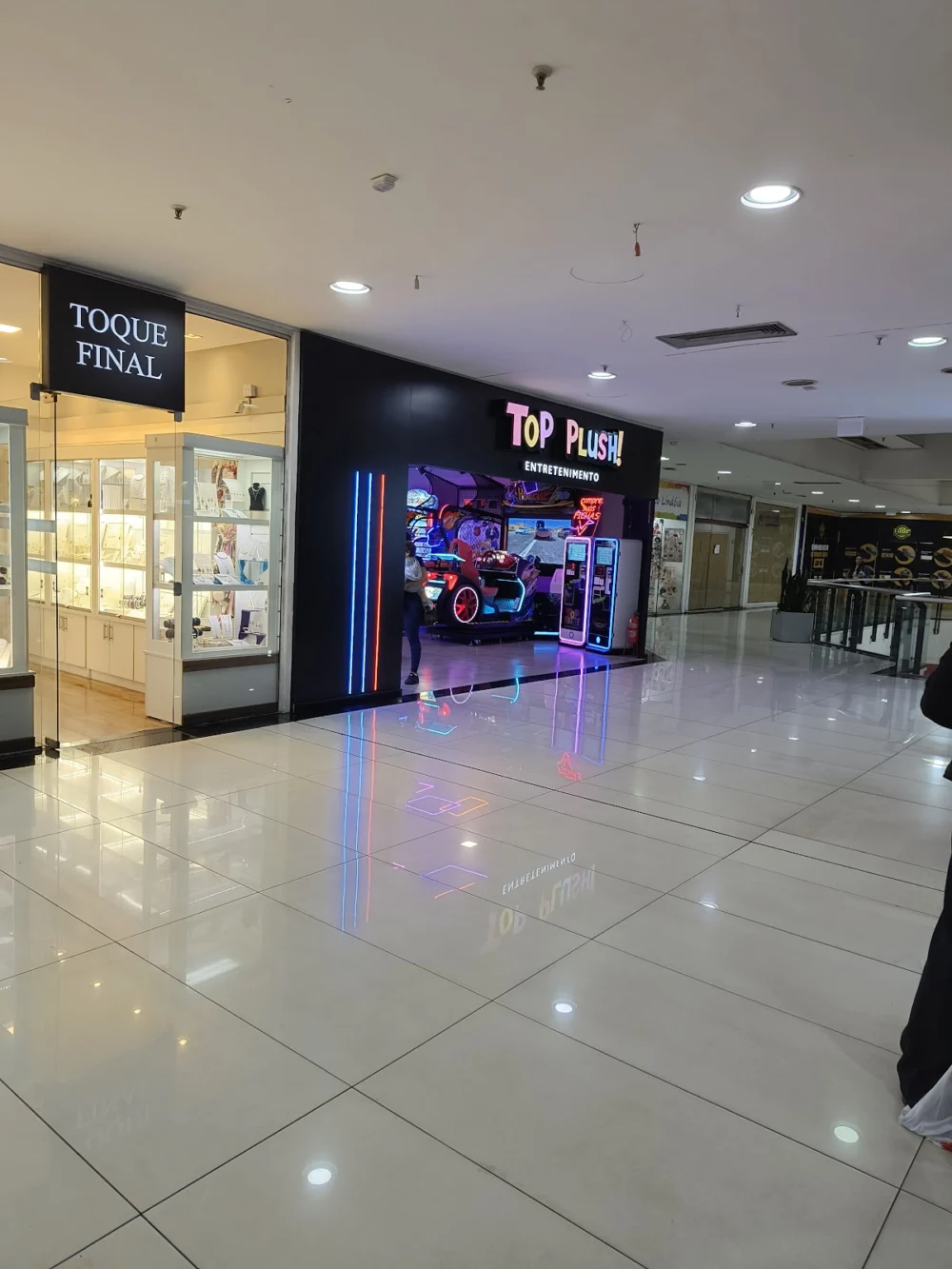 Lindóia Shopping