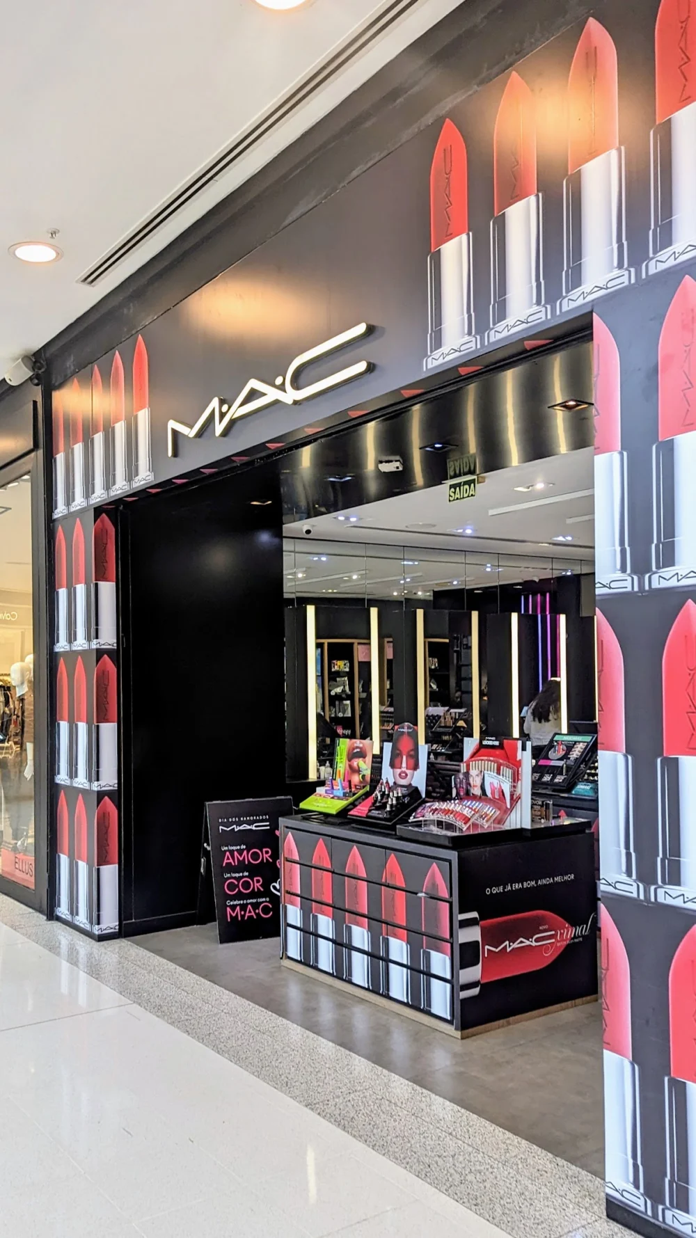 MAC Cosmetics